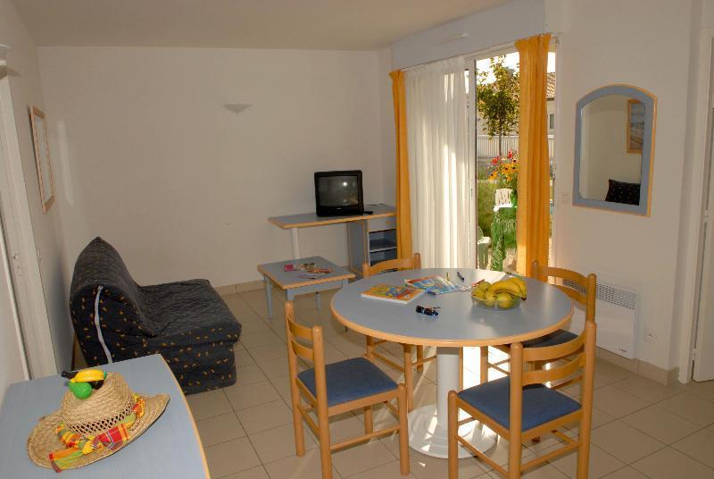 Azureva Fouras Aparthotel Εξωτερικό φωτογραφία